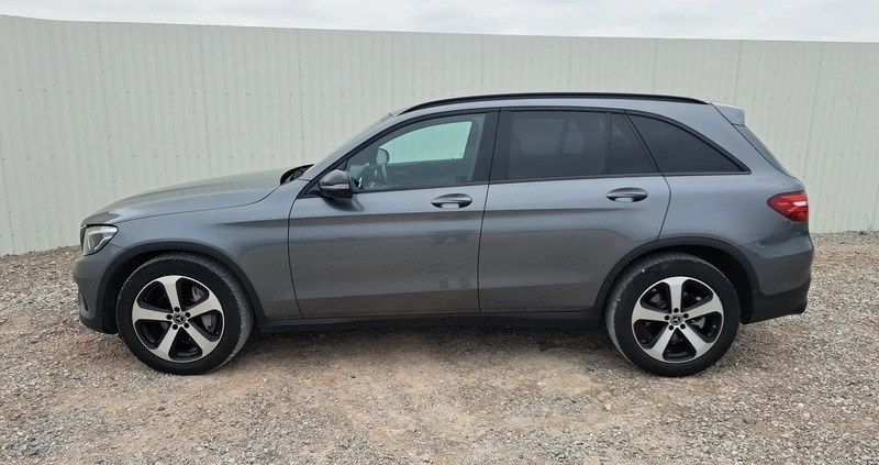 Mercedes-Benz GLC cena 133900 przebieg: 117673, rok produkcji 2018 z Elbląg małe 106